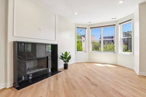 Tiny photo for 3968 S Ellis Avenue #2N, Chicago, IL 60653 (MLS # 12622479)