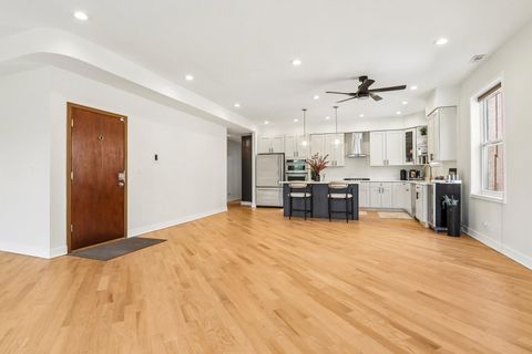 Tiny photo for 3968 S Ellis Avenue #2N, Chicago, IL 60653 (MLS # 12622479)