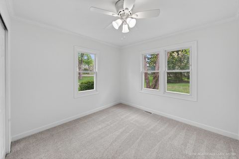 Tiny photo for 1020 Center Drive, South Elgin, IL 60177 (MLS # 12616157)