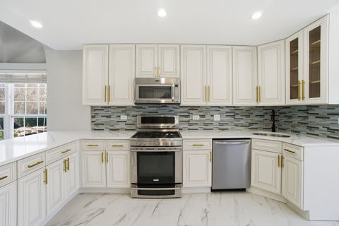 Tiny photo for 6349 Braxton Court, Gurnee, IL 60031 (MLS # 12591890)