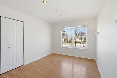 Tiny photo for 6349 Braxton Court, Gurnee, IL 60031 (MLS # 12591890)