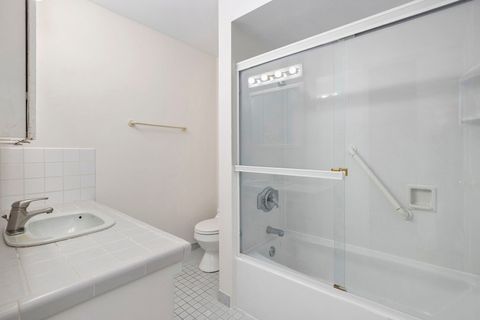 Tiny photo for 4250 Saratoga Avenue #L214, Downers Grove, IL 60515 (MLS # 12616829)