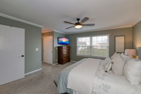 Tiny photo for 2953 Deerpath Court, Carpentersville, IL 60110 (MLS # 12584608)