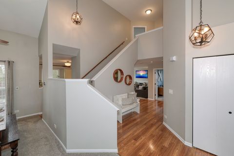 Tiny photo for 2953 Deerpath Court, Carpentersville, IL 60110 (MLS # 12584608)