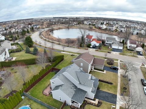 Tiny photo for 2953 Deerpath Court, Carpentersville, IL 60110 (MLS # 12584608)