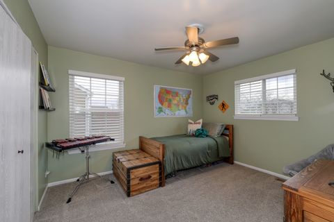 Tiny photo for 2953 Deerpath Court, Carpentersville, IL 60110 (MLS # 12584608)