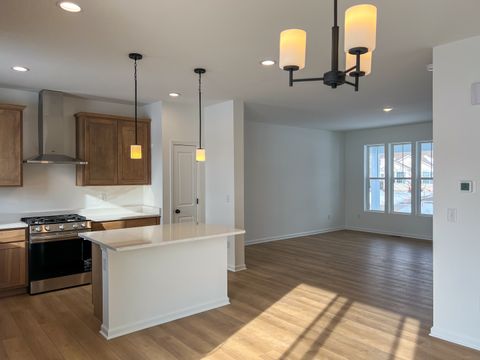 Tiny photo for 94 W Crabapple Avenue, Cortland, IL 60112 (MLS # 12451873)