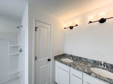 Tiny photo for 94 W Crabapple Avenue, Cortland, IL 60112 (MLS # 12451873)