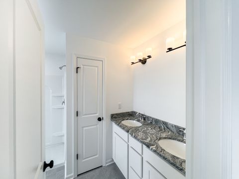 Tiny photo for 94 W Crabapple Avenue, Cortland, IL 60112 (MLS # 12451873)