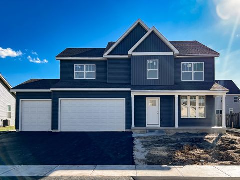 Photo of 94 W Crabapple Avenue, Cortland, IL 60112 (MLS # 12451873)