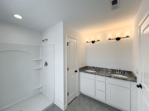 Tiny photo for 94 W Crabapple Avenue, Cortland, IL 60112 (MLS # 12451873)