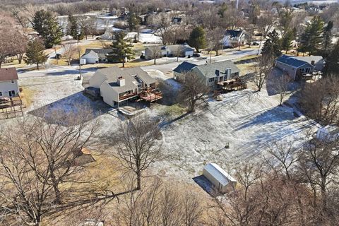 Tiny photo for 302 Fyre Lake Drive, Sherrard, IL 61281 (MLS # 12548843)