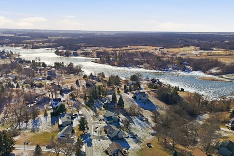 Tiny photo for 302 Fyre Lake Drive, Sherrard, IL 61281 (MLS # 12548843)