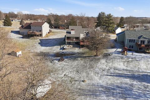 Tiny photo for 302 Fyre Lake Drive, Sherrard, IL 61281 (MLS # 12548843)