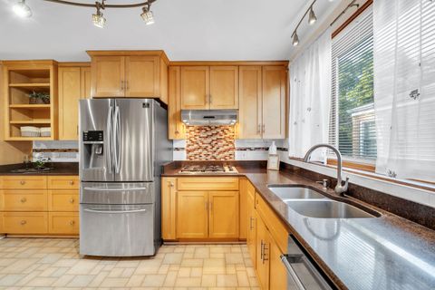 Tiny photo for 6020 N Landers Avenue, Chicago, IL 60646 (MLS # 12484480)