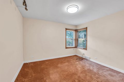 Tiny photo for 6020 N Landers Avenue, Chicago, IL 60646 (MLS # 12484480)