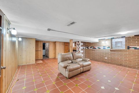 Tiny photo for 6020 N Landers Avenue, Chicago, IL 60646 (MLS # 12484480)