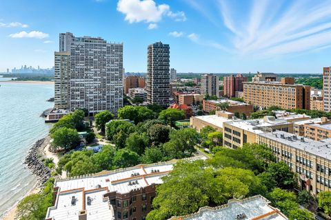Tiny photo for 6301 N SHERIDAN Road #18P, Chicago, IL 60660 (MLS # 12456424)