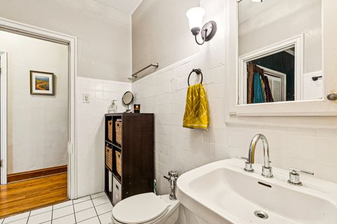 Tiny photo for 7348 N RIDGE Boulevard #16B, Chicago, IL 60645 (MLS # 12488640)