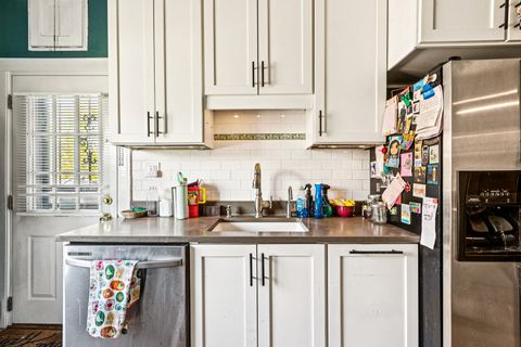 Tiny photo for 7348 N RIDGE Boulevard #16B, Chicago, IL 60645 (MLS # 12488640)