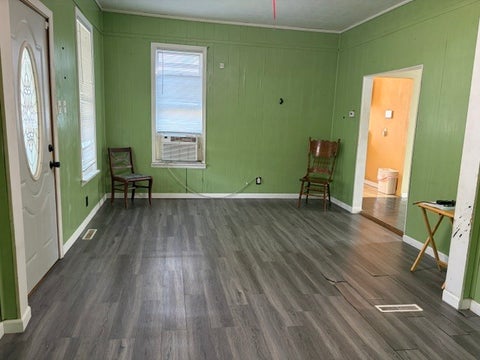 Tiny photo for 10 7th Street, Peru, IL 61354 (MLS # 12750902)