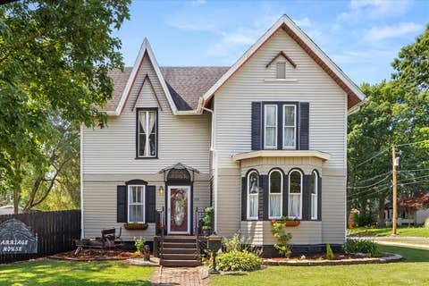 Photo of 709 W Bridge Street, Streator, IL 61364 (MLS # 12709892)