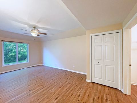Tiny photo for 122 Santa Fe Lane, Willow Springs, IL 60480 (MLS # 12468403)