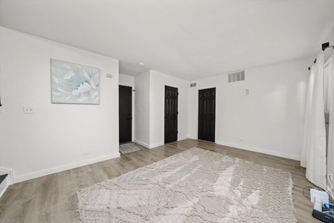 Tiny photo for 2021 Aspen Drive, Woodstock, IL 60098 (MLS # 12502109)