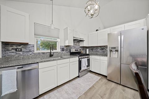 Tiny photo for 2021 Aspen Drive, Woodstock, IL 60098 (MLS # 12502109)