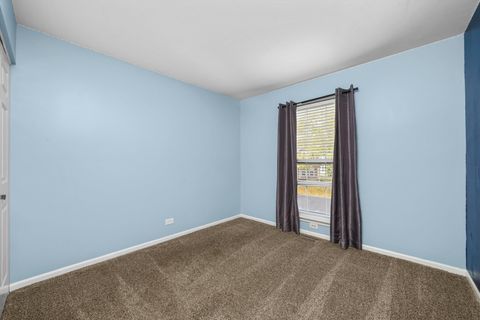 Tiny photo for 2021 Aspen Drive, Woodstock, IL 60098 (MLS # 12502109)