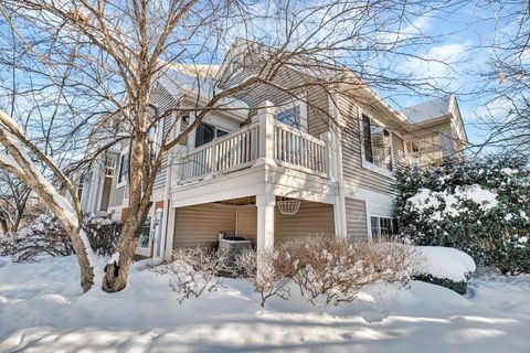 Tiny photo for 2357 Twilight Drive, Aurora, IL 60503 (MLS # 12528449)