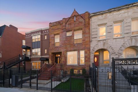 Tiny photo for 2333 W Adams Street, Chicago, IL 60612 (MLS # 12588920)