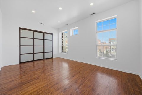 Tiny photo for 2333 W Adams Street, Chicago, IL 60612 (MLS # 12588920)