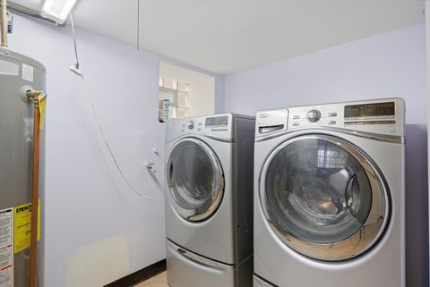 Tiny photo for 2333 W Adams Street, Chicago, IL 60612 (MLS # 12588920)