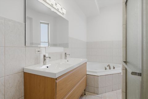 Tiny photo for 2333 W Adams Street, Chicago, IL 60612 (MLS # 12588920)