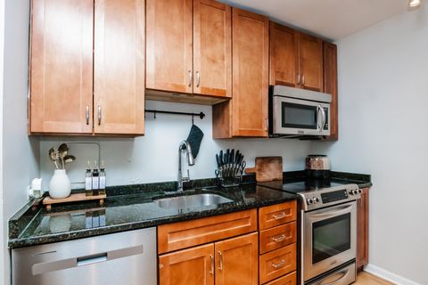 Tiny photo for 535 N Michigan Avenue #407, Chicago, IL 60611 (MLS # 12598205)