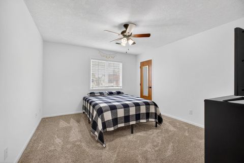 Tiny photo for 704 S 8th Street, Eldridge, IA 52748 (MLS # 12607872)