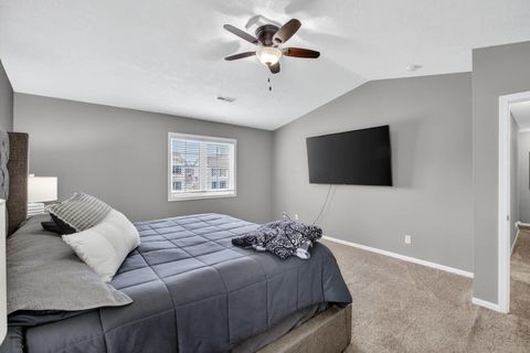 Tiny photo for 704 S 8th Street, Eldridge, IA 52748 (MLS # 12607872)