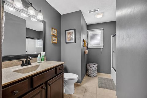 Tiny photo for 704 S 8th Street, Eldridge, IA 52748 (MLS # 12607872)