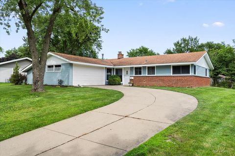 Tiny photo for 231 Webster Lane, Schaumburg, IL 60193 (MLS # 12704851)