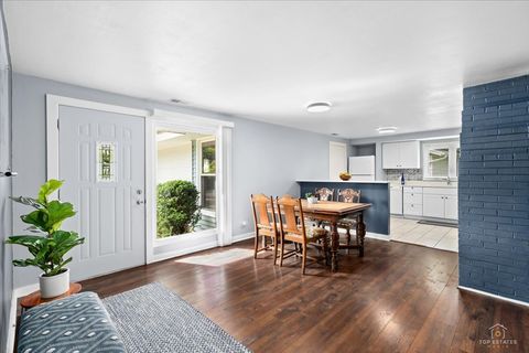 Tiny photo for 231 Webster Lane, Schaumburg, IL 60193 (MLS # 12704851)