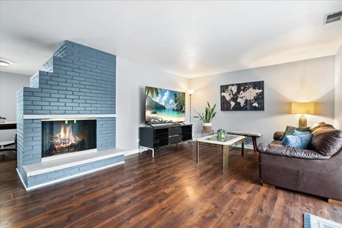 Tiny photo for 231 Webster Lane, Schaumburg, IL 60193 (MLS # 12704851)