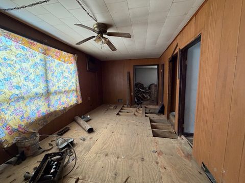 Tiny photo for 510 N 3rd Street, Hoopeston, IL 60942 (MLS # 12560968)