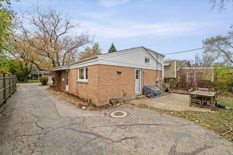 Tiny photo for 1317 Arbor Avenue, Highland Park, IL 60035 (MLS # 12513859)