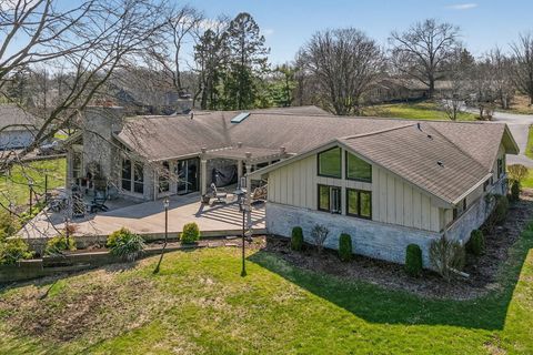 Tiny photo for 686 Golf Club Lane, Frankfort, IL 60423 (MLS # 12589292)