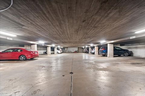 Tiny photo for 340 Ridge Avenue #1, Evanston, IL 60202 (MLS # 12499310)