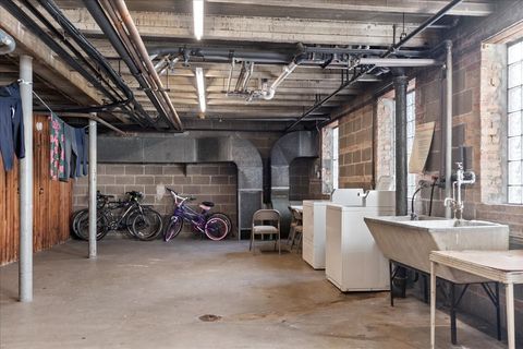 Tiny photo for 340 Ridge Avenue #1, Evanston, IL 60202 (MLS # 12499310)