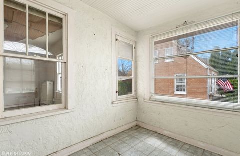 Tiny photo for 246 E North Avenue, Elmhurst, IL 60126 (MLS # 12456120)