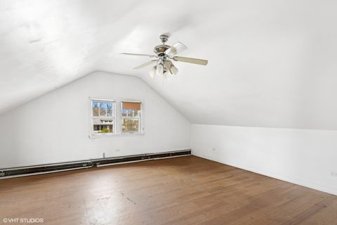 Tiny photo for 246 E North Avenue, Elmhurst, IL 60126 (MLS # 12456120)