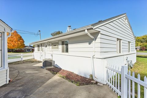 Tiny photo for 275 Blackhawk Drive, Park Forest, IL 60466 (MLS # 12505085)